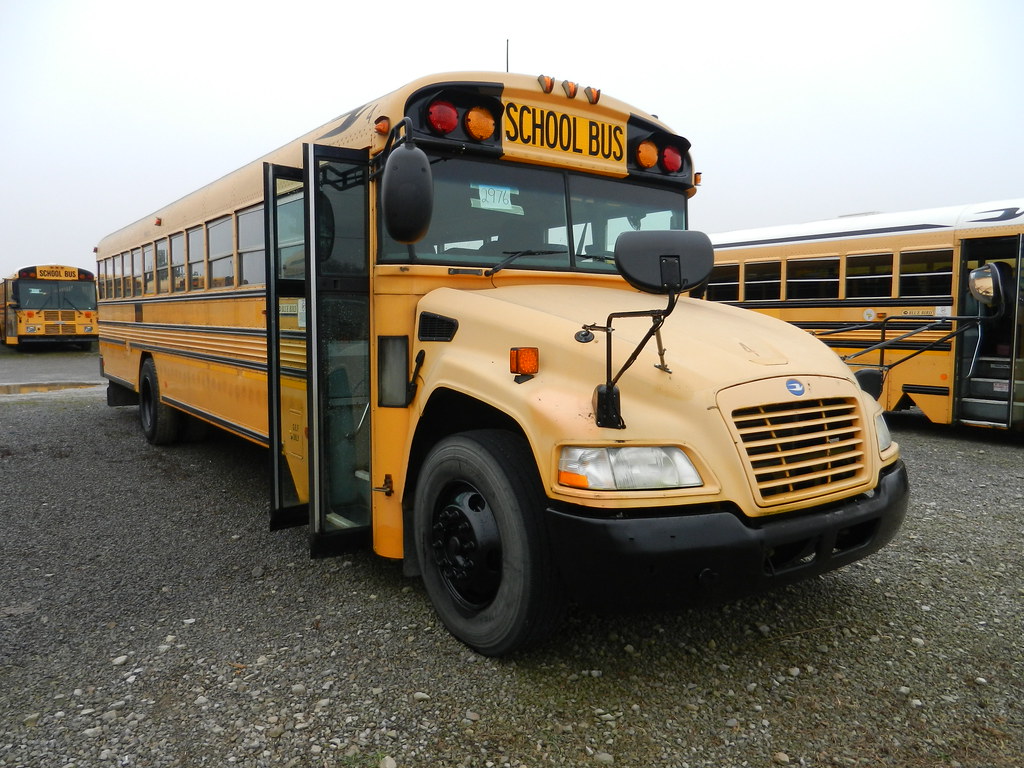 exFranklin Local School District 4 (2) Cardinal Bus Sales… Flickr