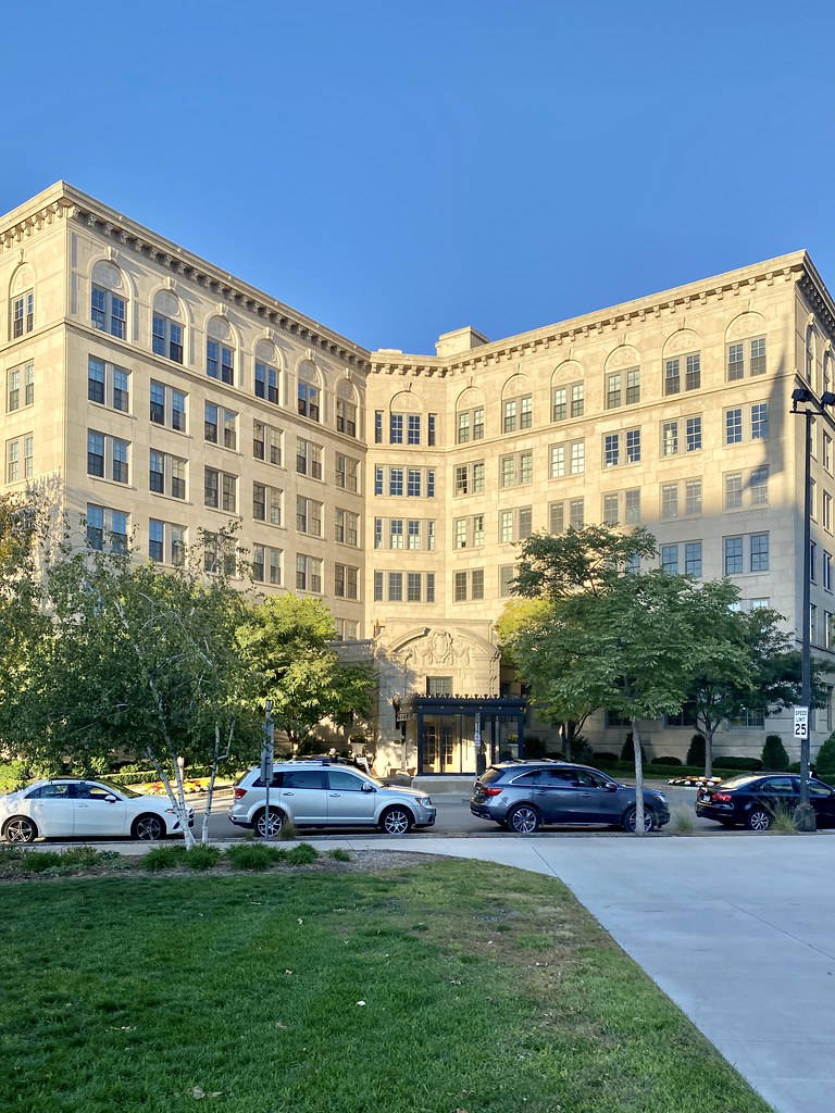 Groveland Avenue, Loring Park, Minneapolis, MN Built in 19… Flickr