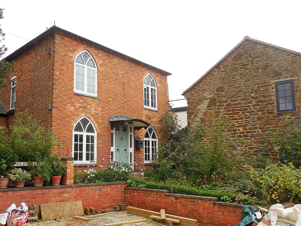 Moreton PinkneyThe Old Chapel Saxon Sky Flickr