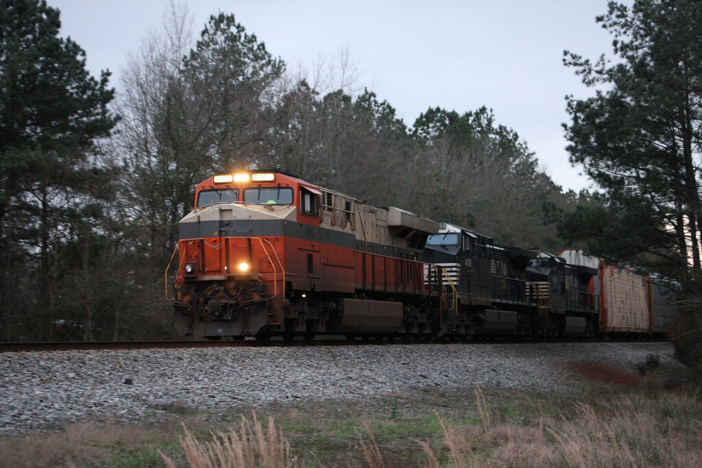 NS 130 Eastabuchie, MS NS 130 clears Eastabuchie, MS wit… Flickr