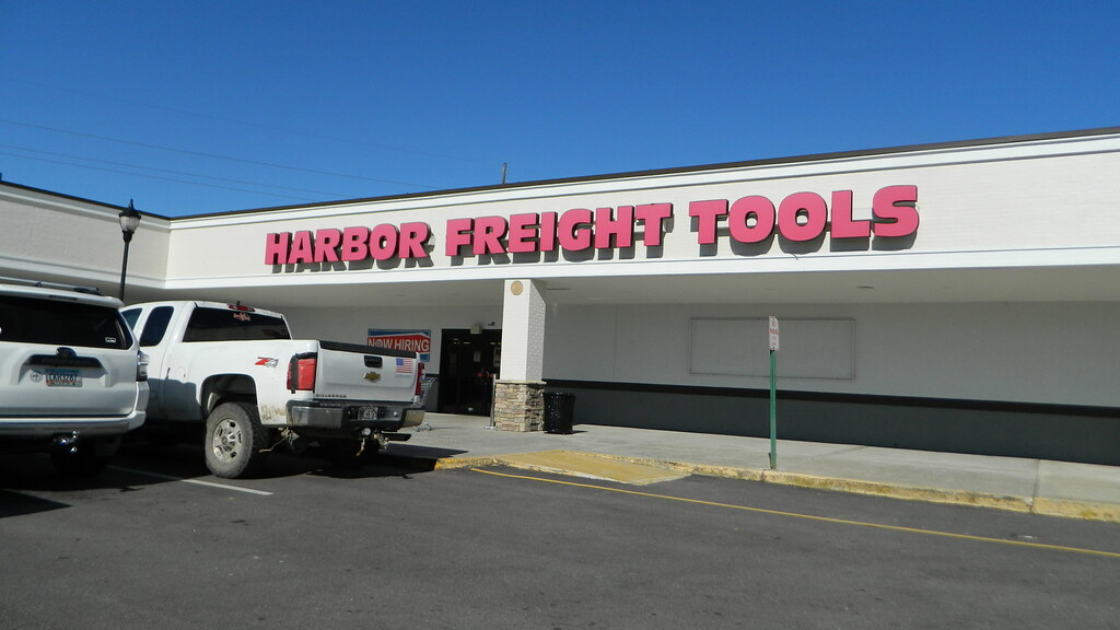 Harbor Freight Tools a photo on Flickriver