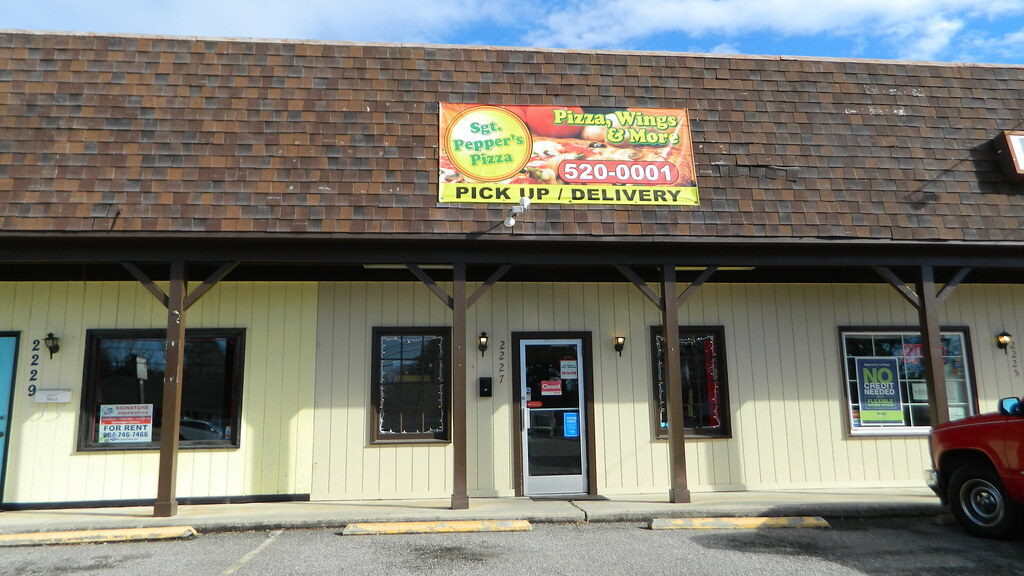 Sgt. Pepper's Pizza Sgt. Pepper's Pizza (2,400 square feet… Flickr