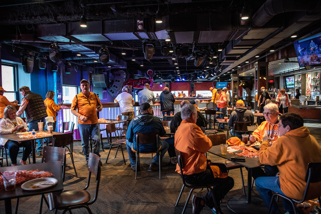 21_12_30_RAU_ALUMNI_TAILGATE_BOWL_GAME_NASHVILLE6955 Flickr