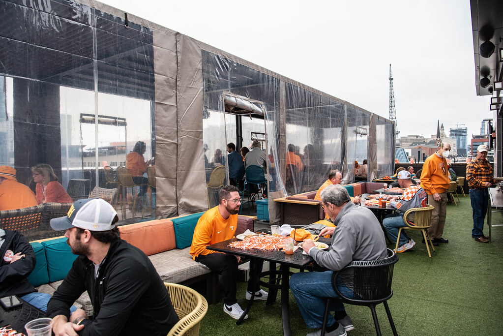 21_12_30_RAU_ALUMNI_TAILGATE_BOWL_GAME_NASHVILLE6949 Flickr