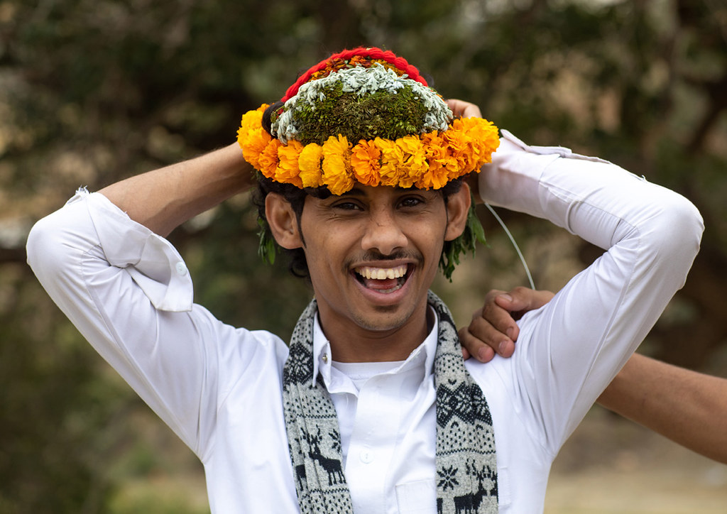 Portrait of a flower man wearing a floral crown on the hea… Flickr