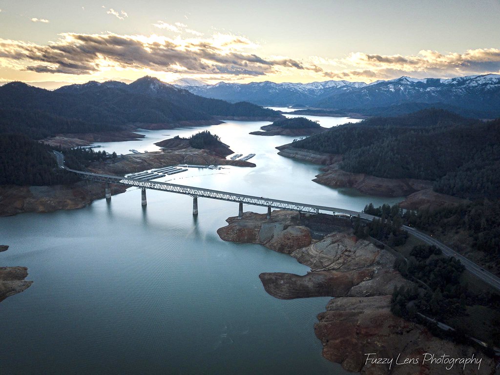 Shasta Lake Bridge Bay Lake at 160’ down from crest at the… Flickr