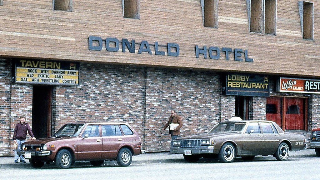 1985 072 ST. PAUL Alberta city northeast of Edmonton, k… Flickr