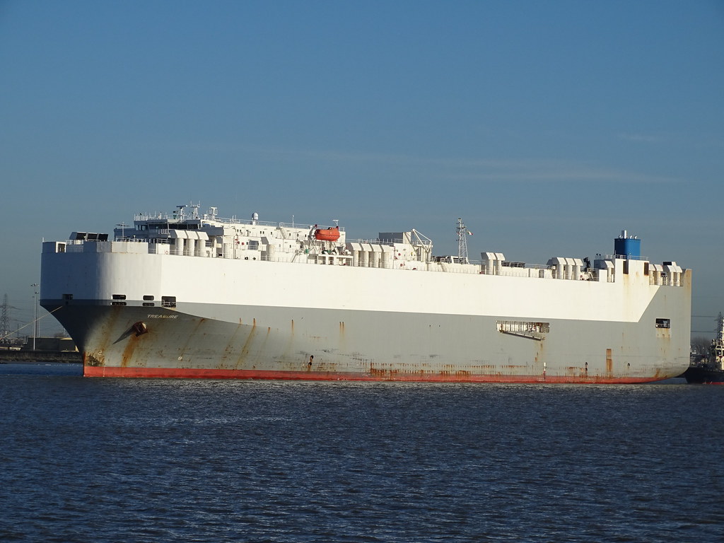 tilbury Vehicle carrier 'Treasure' 1999/21199 arriving at … Flickr