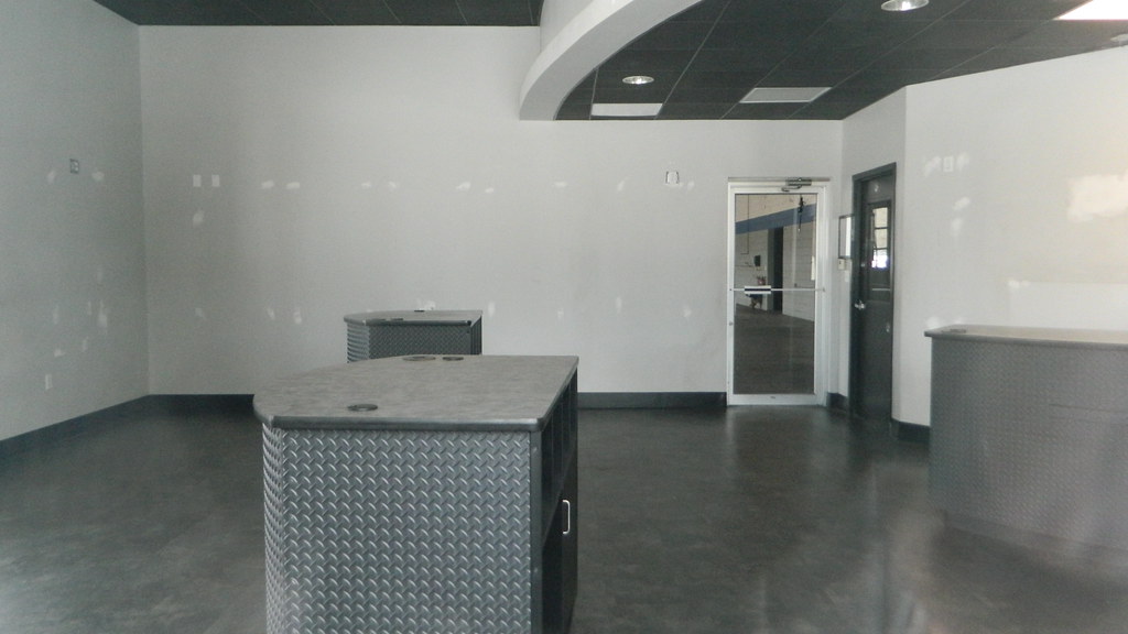 NTB Tires & Services Centers interior (closed) NTB Tires &… Flickr