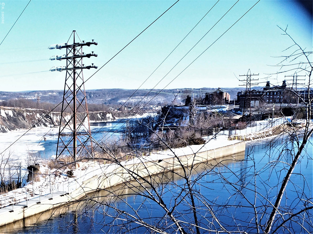 Mohawk River at Cohoes Falls Cohoes, NY Photo shows the … Flickr
