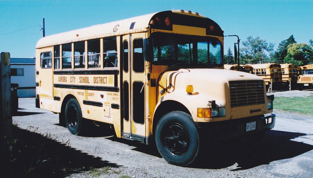 IMG_NEW_0009 Aurora City Schools Maintenance Bus 1989 Ca… Flickr