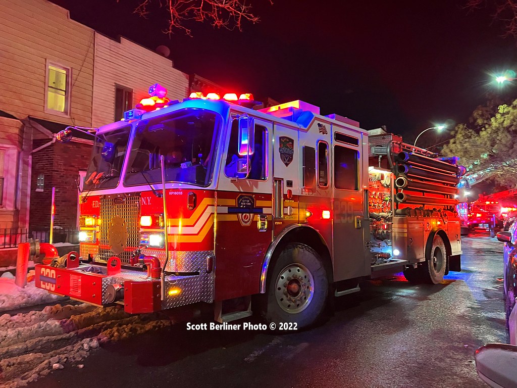 FDNY ENGINE COMPANY 239 | Scott Berliner | Flickr