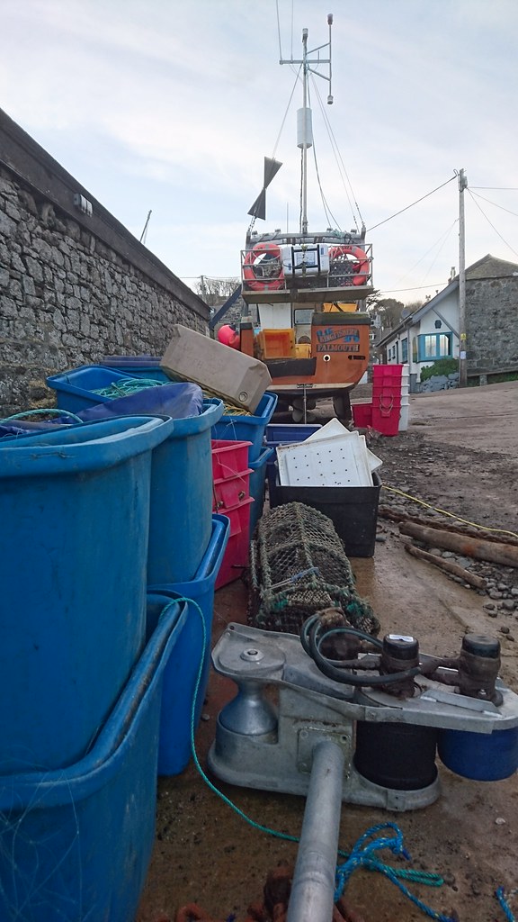 Hydraulic net hauler, lobster pot & net bins with crabber … Flickr