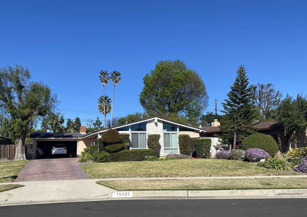 16457 Clymer Street, William Krisel & Dan Palmer 1957 a photo on