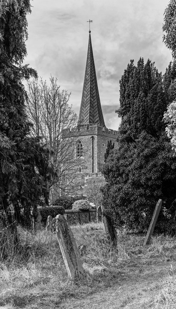 St Nicholas Parish Church (Stevenage) (Monochrome) Ricoh G… Flickr