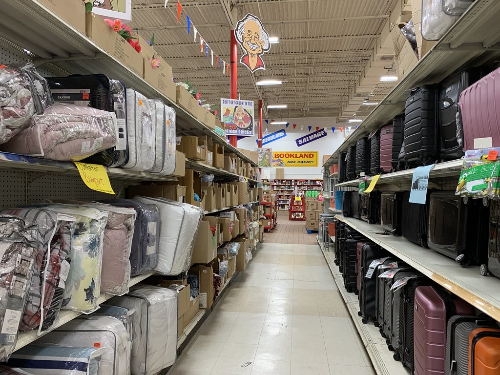 Ollie's Bargain Outlet interior Ollie's Bargain Outlet 55… Flickr