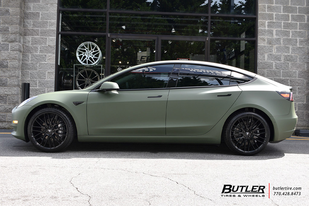 Tesla Model 3 with 20in Savini BM13 Wheels and Michelin Pi… Flickr