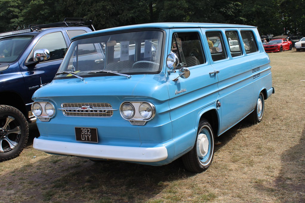 058 Chevrolet Greenbriar Sports Utility Van (SUV) (1961) 3… Flickr