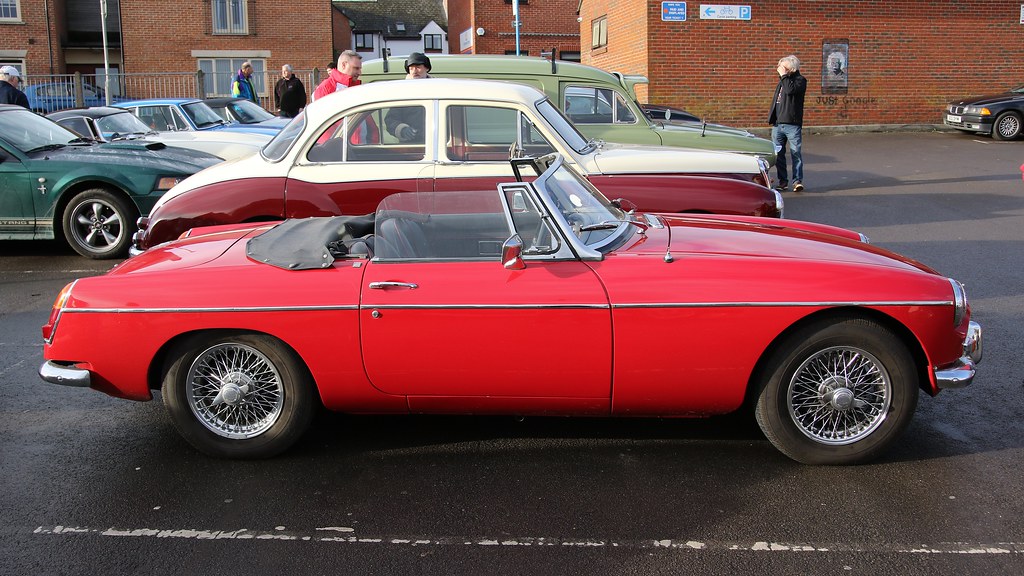 1970 MG B 8816 NZ Sturminster Newton Car Meet, Sturminster… Flickr