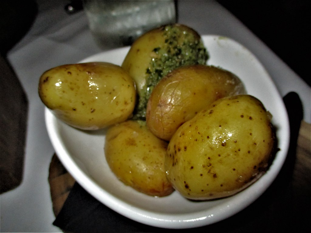 Two Bridges Cornish New Potatoes Delicious. 95p a potato. Flickr