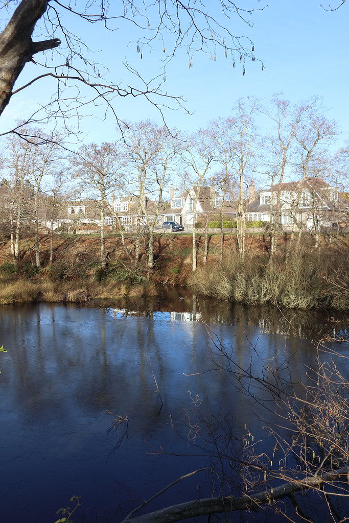 Ice on the Dam,Walker Dam,Aberdeen_feb 22_2080 Alan Longmuir. Flickr