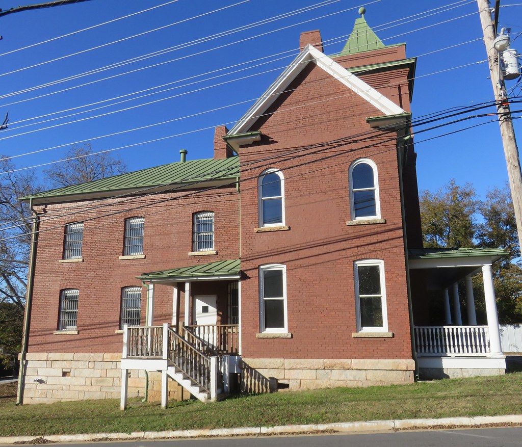 Old Newton County Jail (Covington, Built in 1901 … Flickr