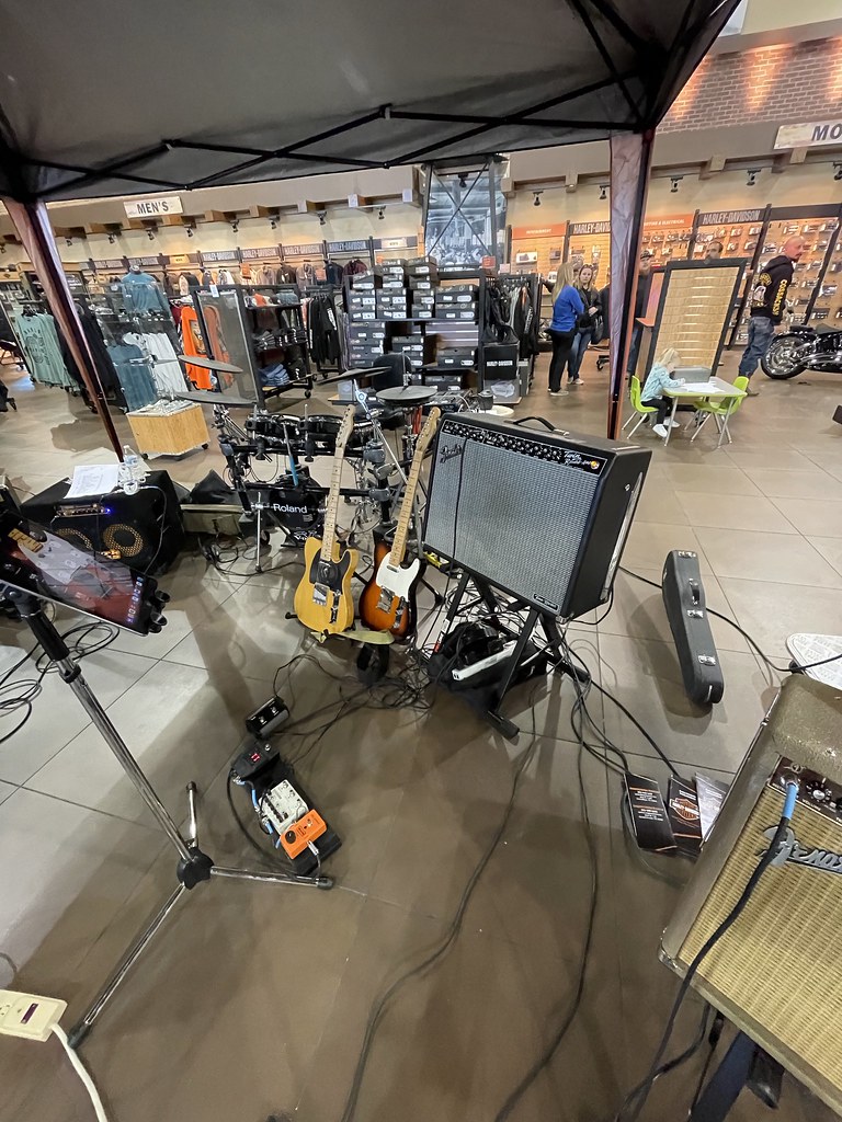 Maverick Harley Davidson job in Carrollton Texas. My rig (… Flickr