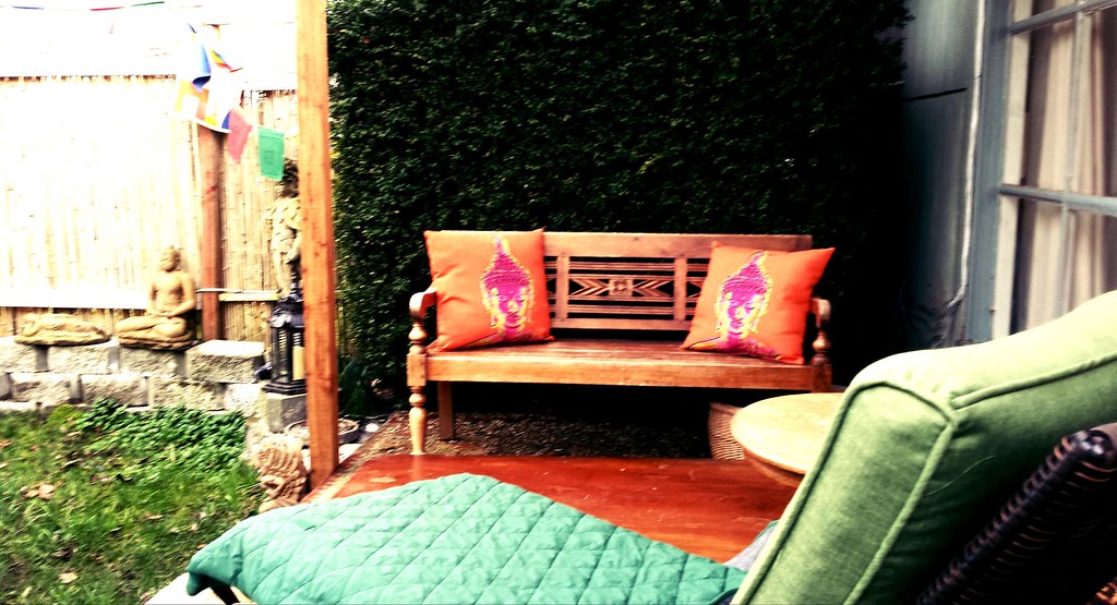 Best Bench Cushions Indoor & Outdoor How thick should a be… Flickr