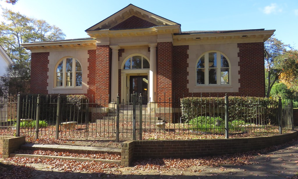 Carnegie Library (Eatonton, Funding for this Carn… Flickr