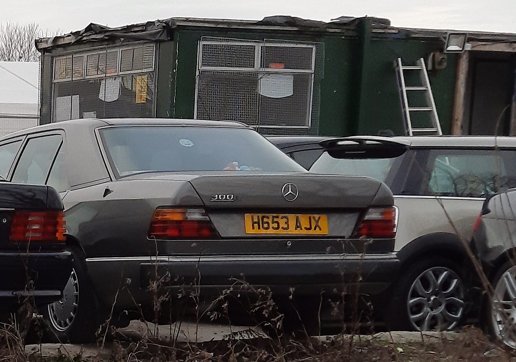 1991 MercedesBenz 300E Registered in Huddersfield and on … Flickr