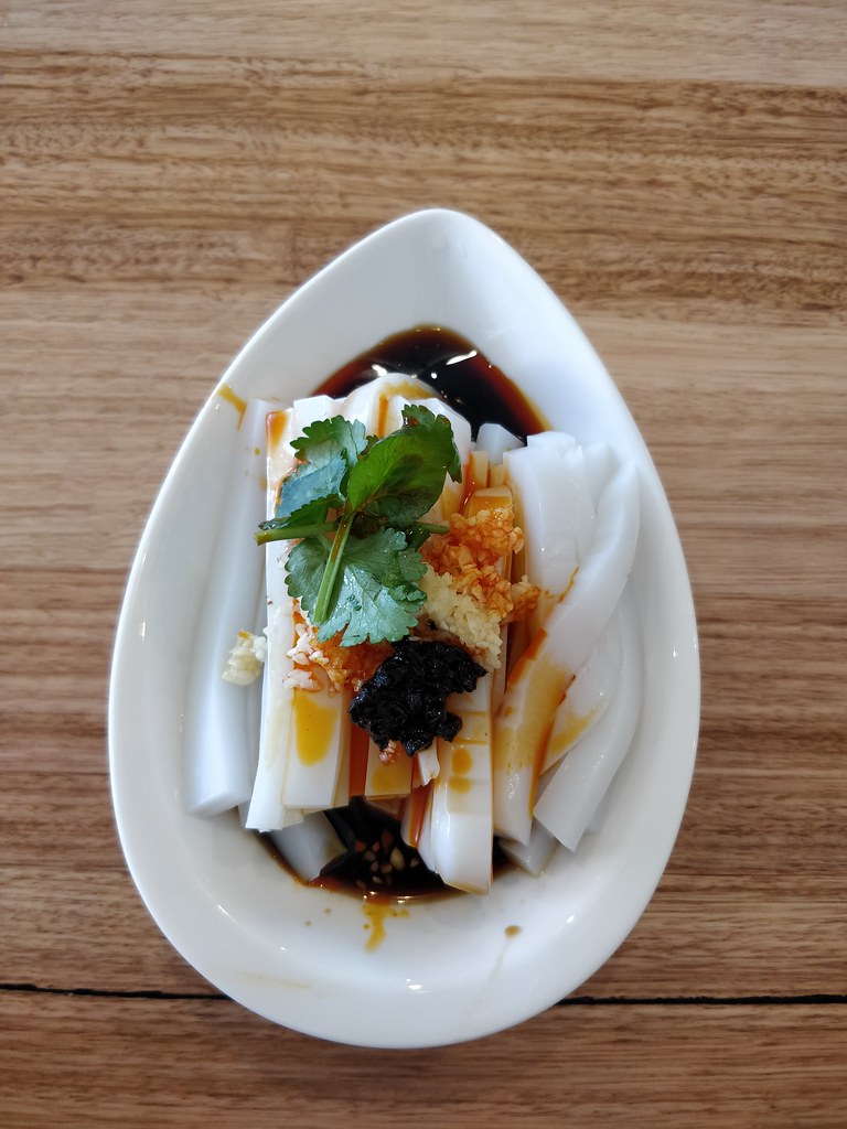 Spicy bean jelly noodles 麻辣凉粉AUD6.50 Ramen and Dumpling … Flickr