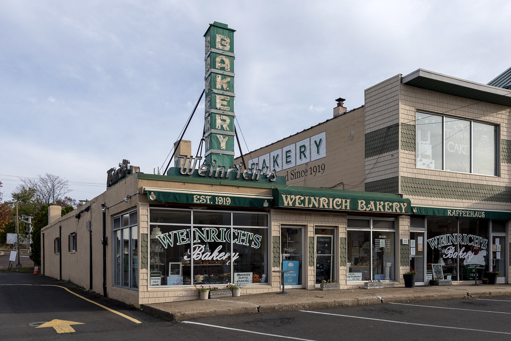 Weinrich Bakery, Willow Grove, PA 55 Easton Rd. In busines… Flickr