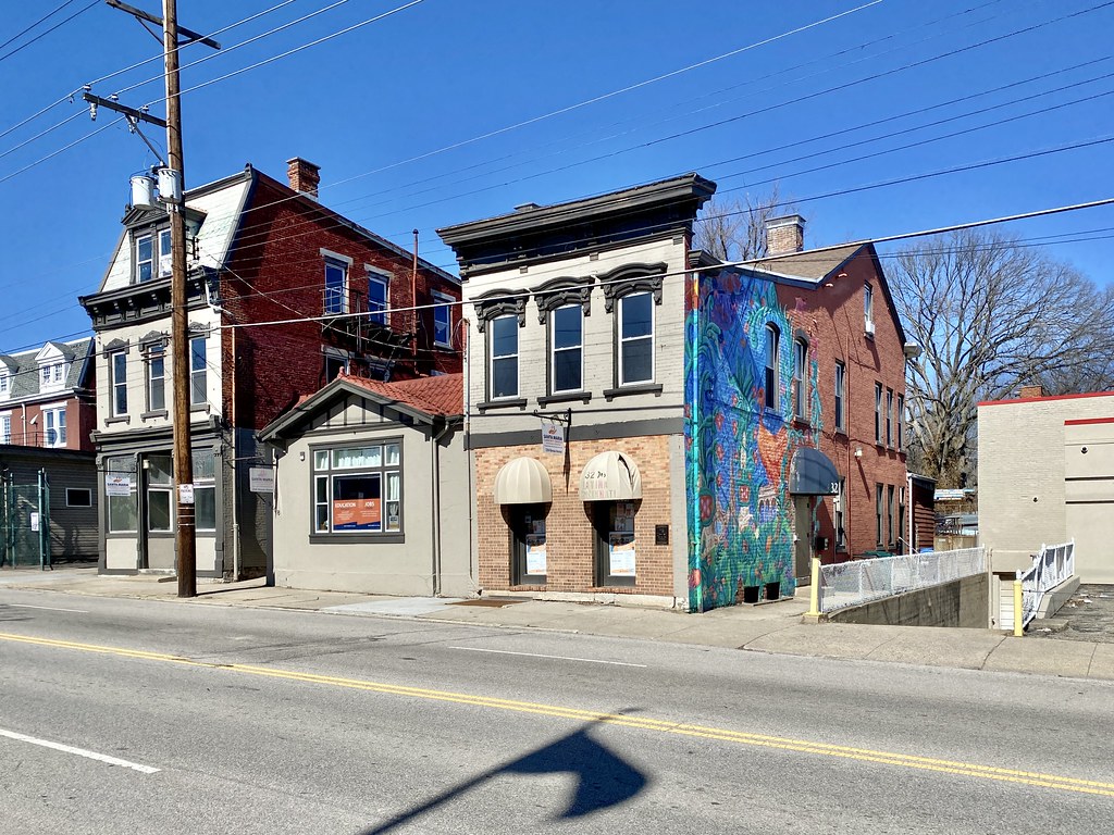 Warsaw Avenue, East Price Hill, Cincinnati, OH Built betwe… Flickr