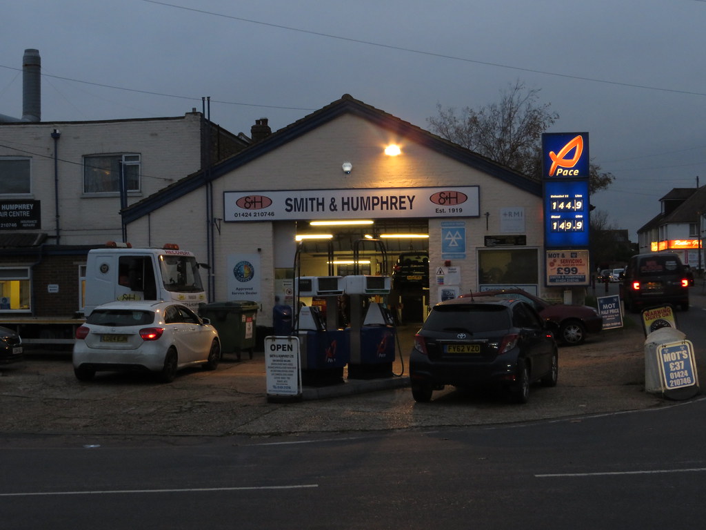 Pace Smith and Humphrey, Ninfield Road, Sidley, Bexhill … Flickr