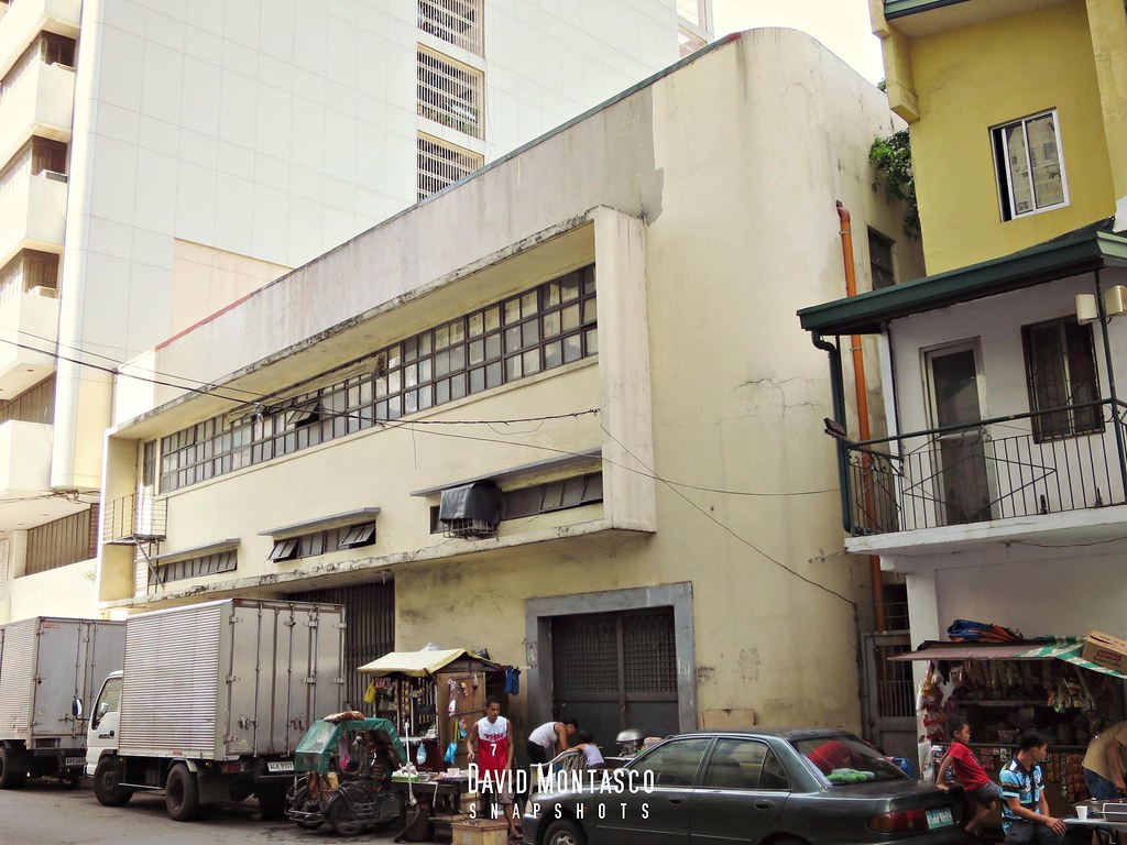 Exelcior Building Exelcior Building, San Nicolas Manila Old Houses