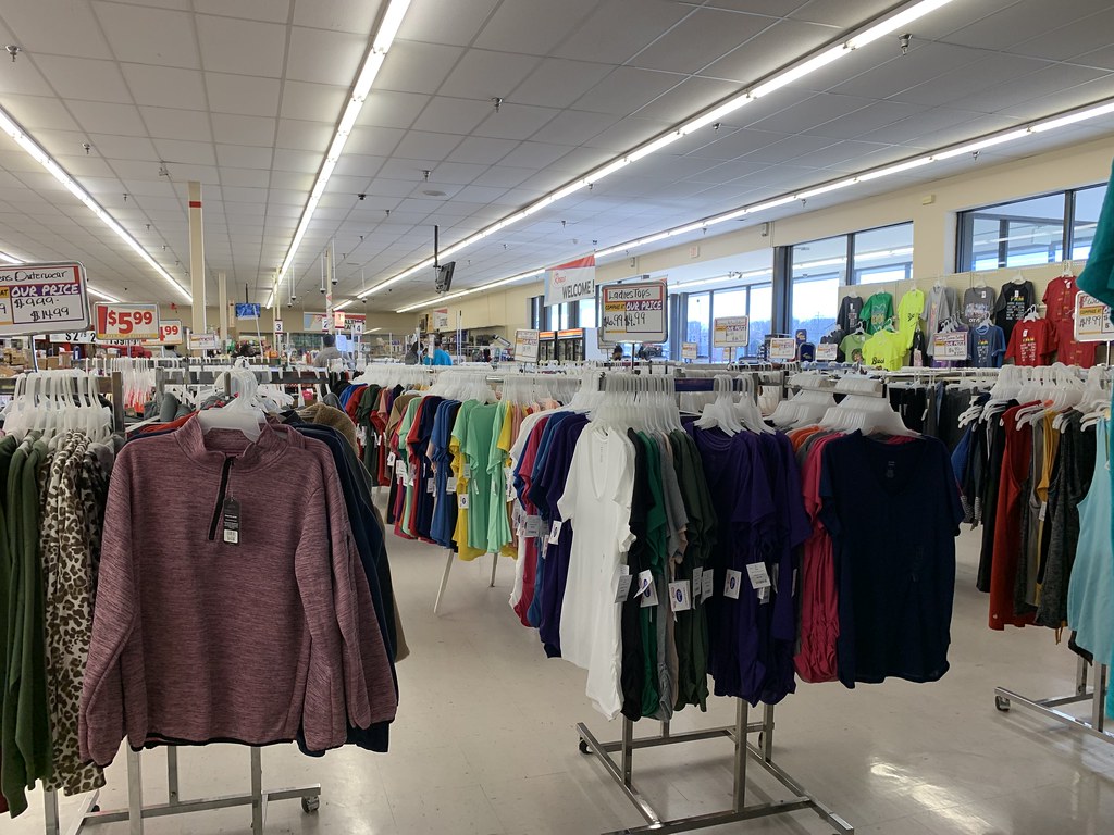 Roses interior Roses 485 3100 Airline Boulevard, Airline … Flickr