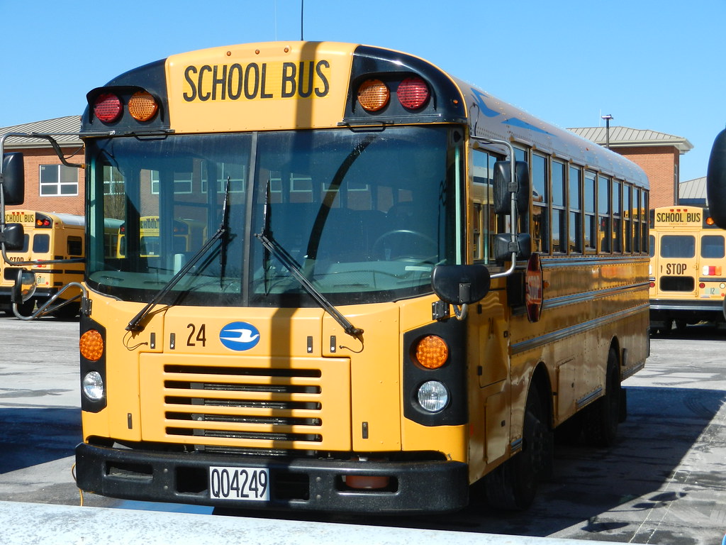 Jonathan Alder Local School District 24 Bus lot Plain Ci… Flickr
