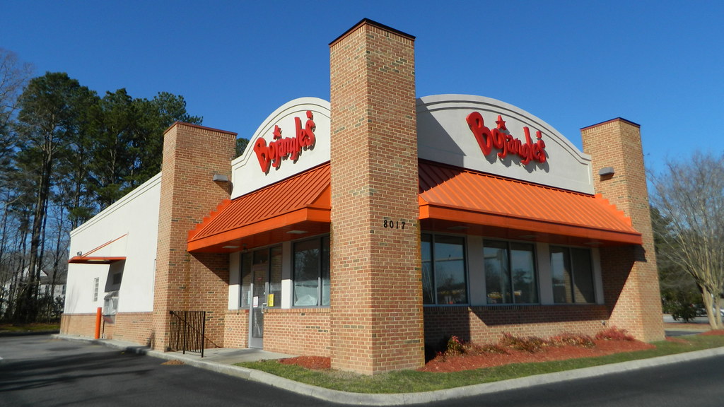 Bojangles' Bojangles' 1011 (3,156 square feet) 8017 Flickr