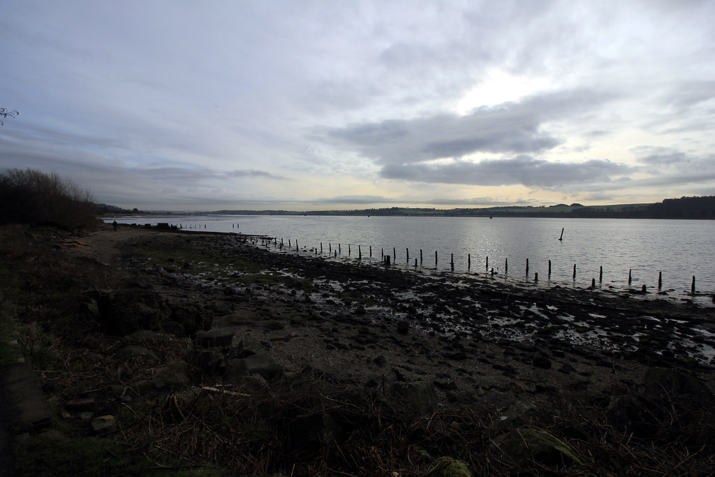 Dumbarton east.Dumbarton. Waterfront. boneytongue Flickr