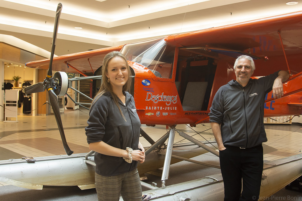 La pilote Lauren Guyot et Ghislain Buisson de Québec Aéron… Flickr