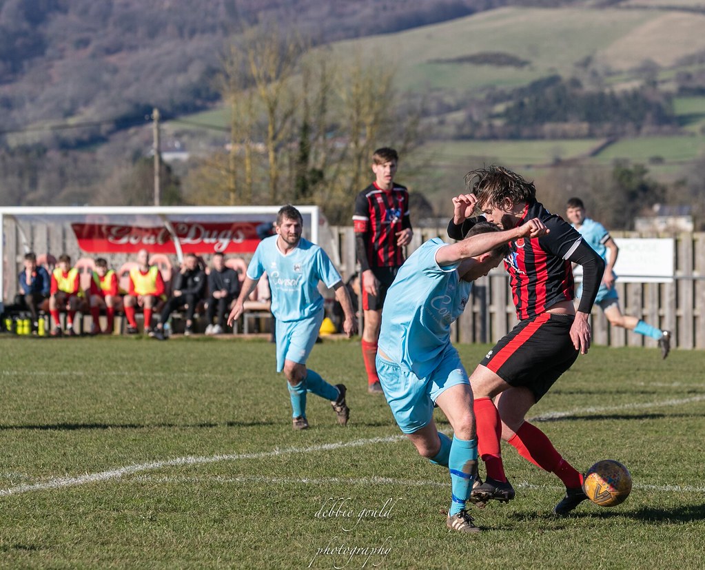 Lydeard AFC 0 2 Sherborne Town FC Toolstation Le… Flickr