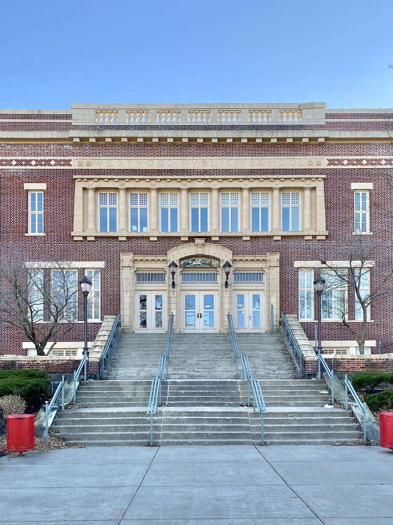 Westwood Elementary School, Montana Avenue and Harrison Av… Flickr
