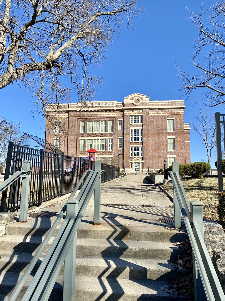 Westwood Elementary School, Montana Avenue and Harrison Av… Flickr