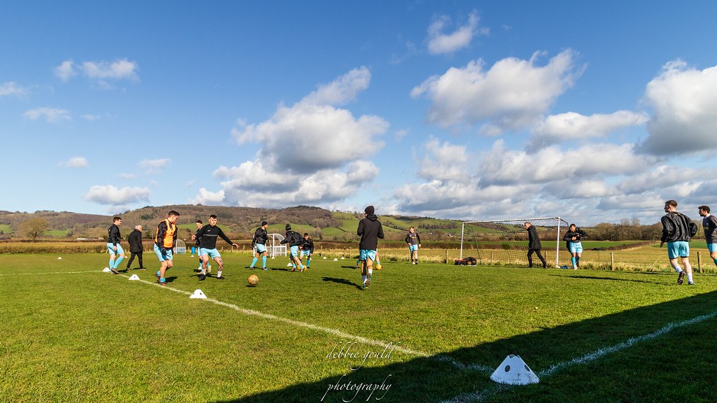 Lydeard AFC 0 2 Sherborne Town FC Toolstation Le… Flickr