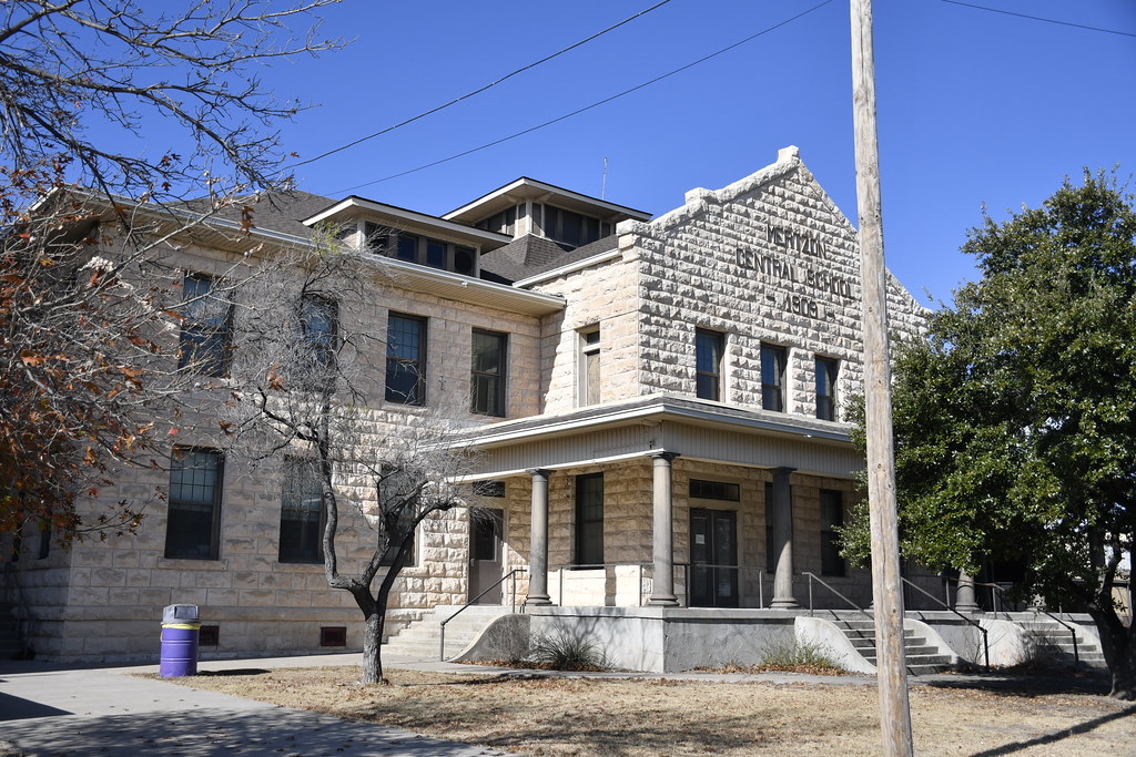 Mertzon Central School (Irion County, Texas) Historic 1909… Flickr