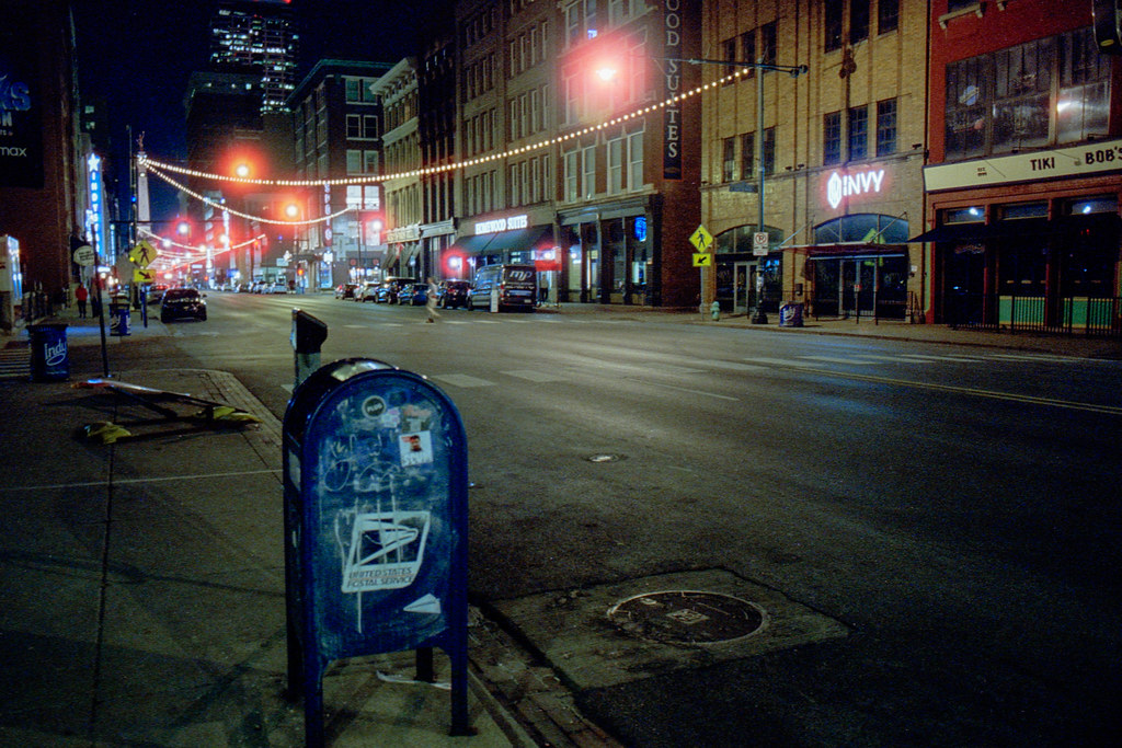 Spray Paint USPS tyle_r Flickr