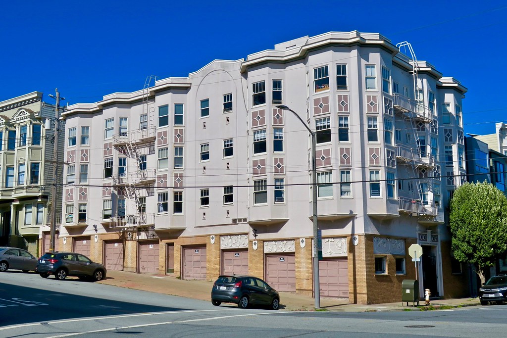 Golden Gate and Baker, San Francisco, CA Apartment buildin… Flickr