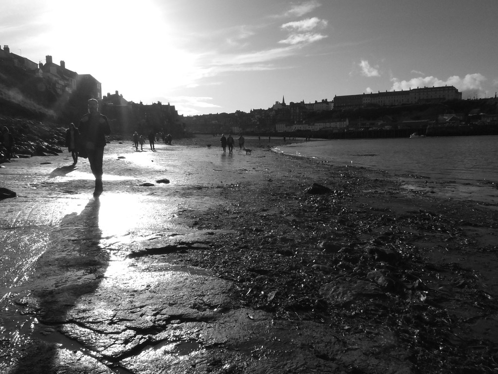 Walking on the Low Tide Whitby, North Yorkshire Flickr