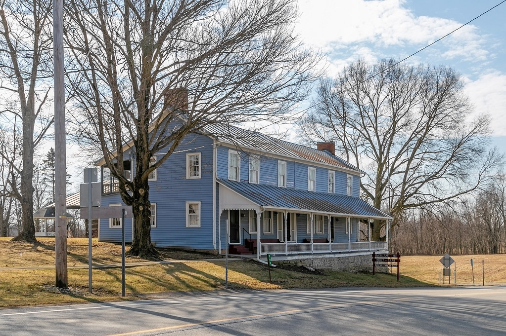 Overland Inn — McCutchenville, Ohio Christopher Riley Flickr
