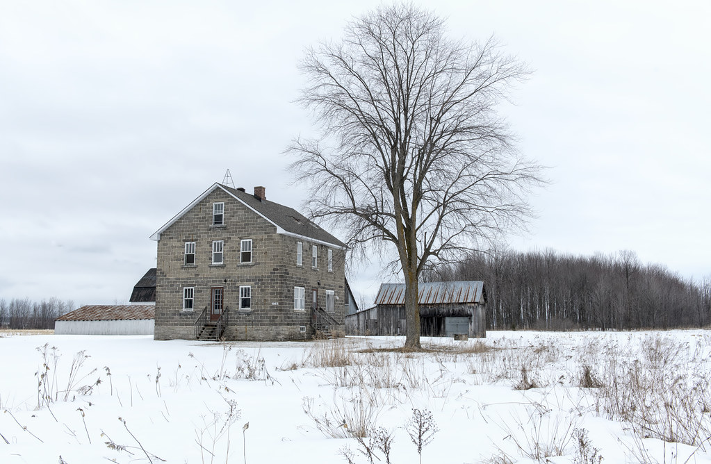 DSC_2362 Abandoned cement block home in Sarsfield, Ontario… Paul